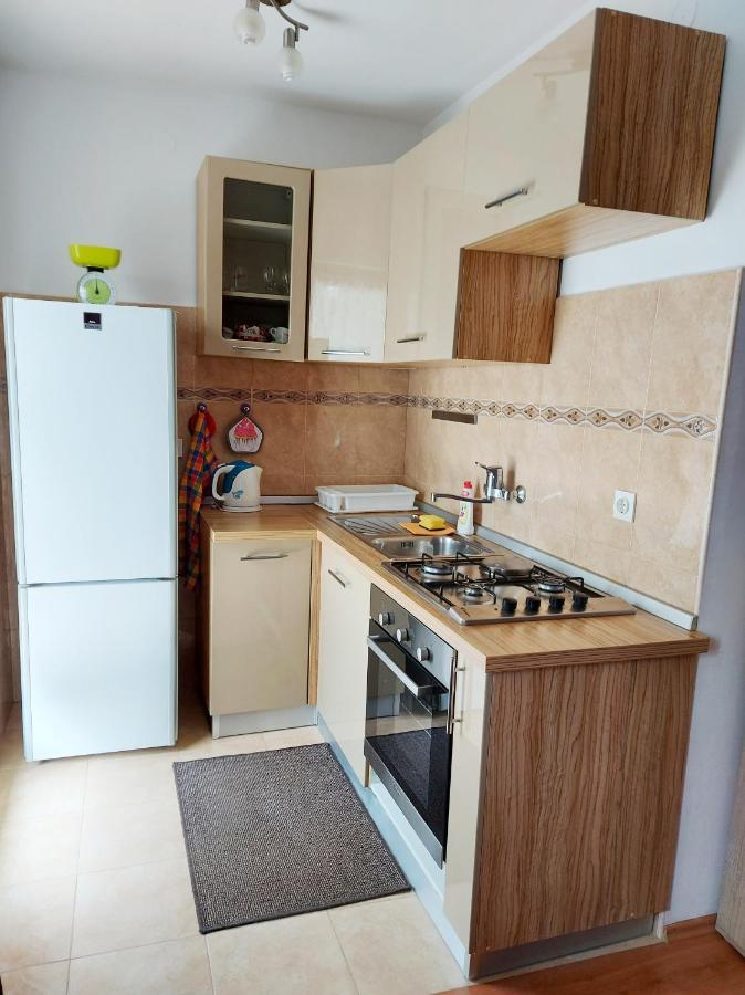 Cvitic Apartments Ровинь Экстерьер фото